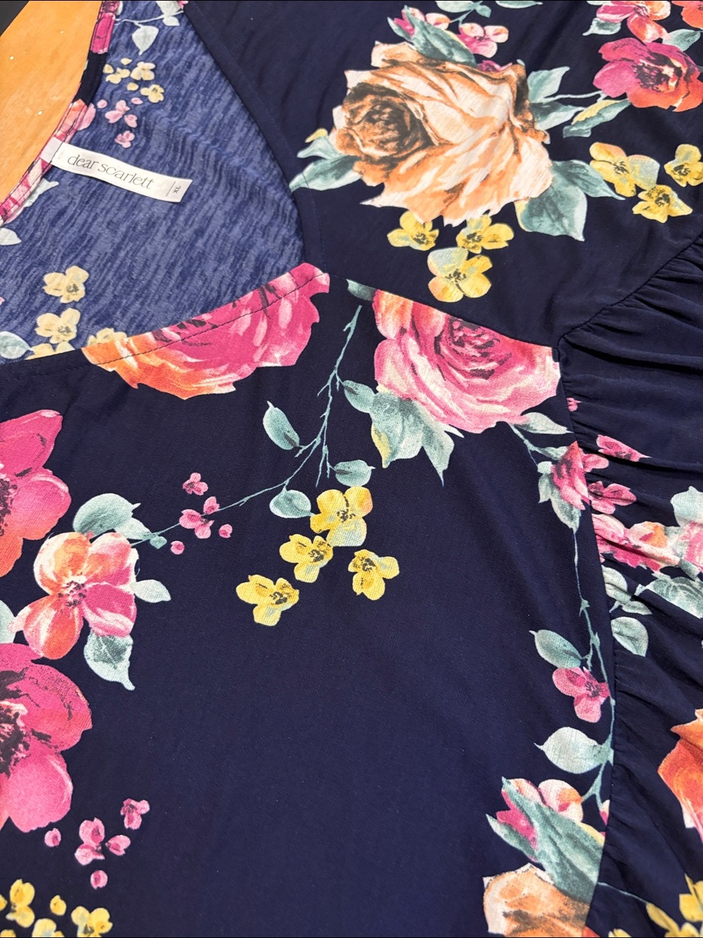 Dear Scarlett ~ Navy Blue Floral Hot Pink Coral Short Sleeve Babydoll Blouse - Picture 3 of 6